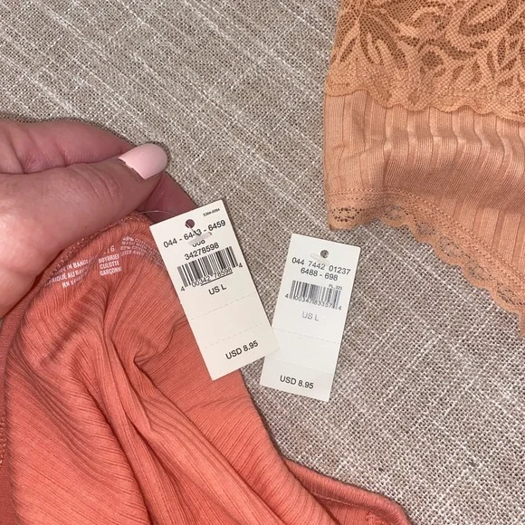 Bundle- 2 pairs of NWT Aerie panties, sz L - Picture 6 of 8